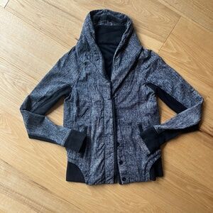 Lululemon To Class jacket, size 6